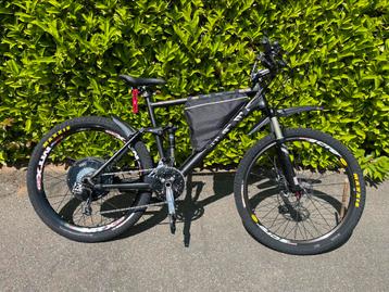 E-bike canyon nerve, Fietsen en Brommers, Ophalen, Zo goed als nieuw