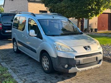 Peugeot Partner // diesel beschikbaar voor biedingen