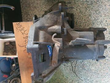 Fiat x1/9 versnellingsbak  beschikbaar voor biedingen