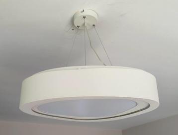 Moderne led hanglamp voor boven eettafel