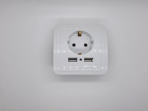 Stopcontact met USB-poort – handige gadget!, Bricolage & Construction, Électricité & Câbles, Neuf, Interrupteur, Interrupteur
