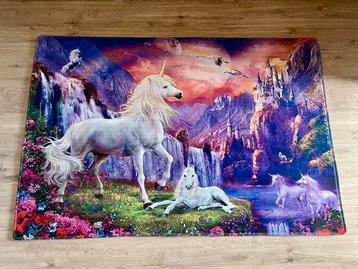 Beau grand tapis licorne (116 x 78)