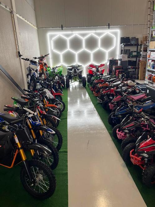 Nieuwe kinder quad,crosser,elektrisch of benzine, Kinderen en Baby's, Speelgoed | Buiten | Accuvoertuigen, Nieuw, Ophalen