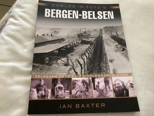 Oorlog in Foto’s - Bergen- Belsen, Boeken, Oorlog en Militair, Tweede Wereldoorlog, Ophalen of Verzenden