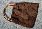Vintage suède en bamboe tas, Handtassen en Accessoires, Tassen | Damestassen, Ophalen of Verzenden, Gebruikt, Bruin