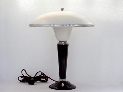 Art Deco Jumo Lamp Model 320 Ontworpen door Eileen Gray, Antiek en Kunst, Antiek | Verlichting, Ophalen of Verzenden