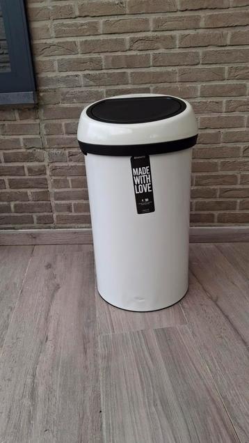 Brabantia Touch Bin 60 liter met kliksysteem beschikbaar voor biedingen