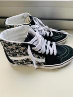 Vans met bloemenmotief, Overige kleuren, Ophalen of Verzenden, Zo goed als nieuw, Sneakers