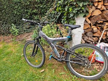 Aluminium BMX-fiets beschikbaar voor biedingen