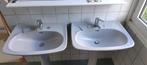 Vintage set lichtblauwe Wasbakken/ pompbakken /, Huis en Inrichting, Badkamer | Badkamermeubels, Ophalen, Gebruikt, 50 tot 100 cm