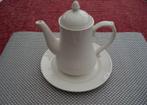 Thee of koffiepot met schotel, Huis en Inrichting, Ophalen of Verzenden, Nieuw, Porselein