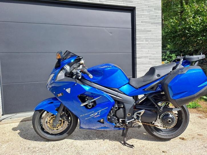 Triumph sprint 1050 st, Motoren, Motoren | Triumph, Particulier, Toermotor, meer dan 35 kW, Handvatverwarming, LED Verlichting
