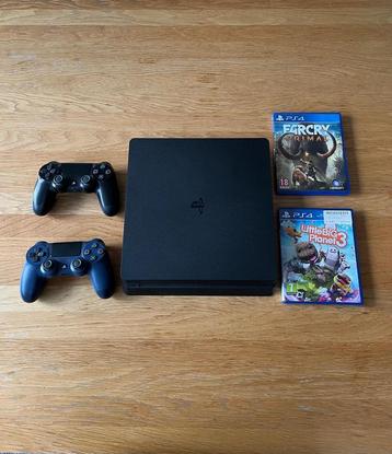 Playstation 4 slim beschikbaar voor biedingen