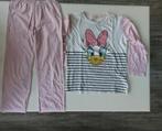 Pyjama à manches longues taille 122/128 avec Daisy Duck, Enfants & Bébés, Disney, Enlèvement ou Envoi, Vêtements de nuit ou Sous-vêtements