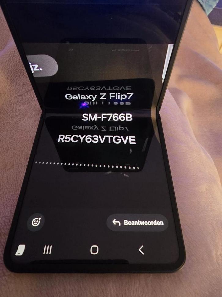 Samsung Galaxy Flip 7, Telecommunicatie, Mobiele telefoons | Samsung, Zo goed als nieuw, Ophalen