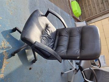 Chaise de bureau beschikbaar voor biedingen