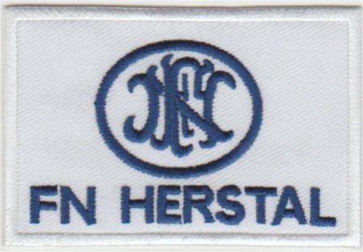 FN Herstal stoffen opstrijk patch embleem, Verzamelen, Kleding en Patronen, Nieuw, Verzenden