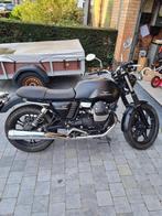 Moto Guzzi V7, Motoren, Motoren | Moto Guzzi, Cardan-aandrijving, 2 cilinders, 744 cc, Particulier