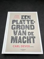 Carl Devos - Een plattegrond van de macht 2023, Boeken, Ophalen, Zo goed als nieuw, Carl Devos