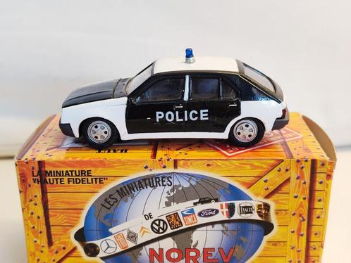 NOREV (Hachette) _RENAULT 14 van 1981 (POLITIE), Hobby en Vrije tijd, Modelauto's | 1:43, Zo goed als nieuw, Auto, Norev, Ophalen of Verzenden
