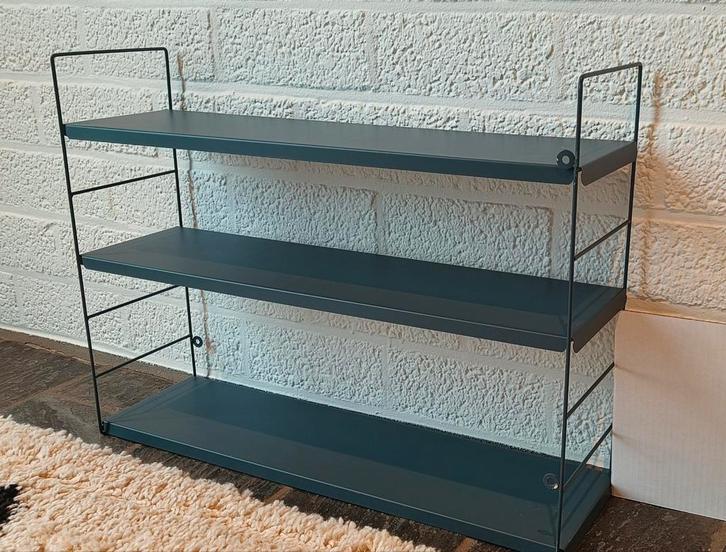 Antiekblauwe metalen wandrek in Tomado-stijl, Huis en Inrichting, Woonaccessoires | Wandplanken en Boekenplanken, Gebruikt, Ophalen of Verzenden