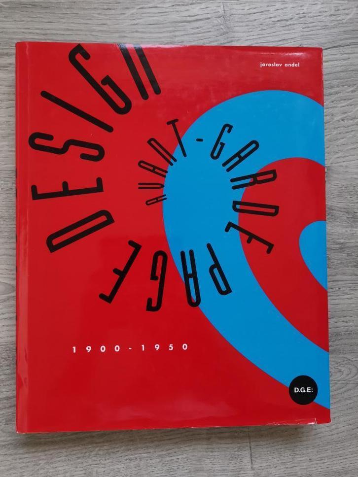 Avant-garde page design 1900-1950, Boeken, Kunst en Cultuur | Beeldend, Gelezen, Grafische vormgeving, Ophalen of Verzenden