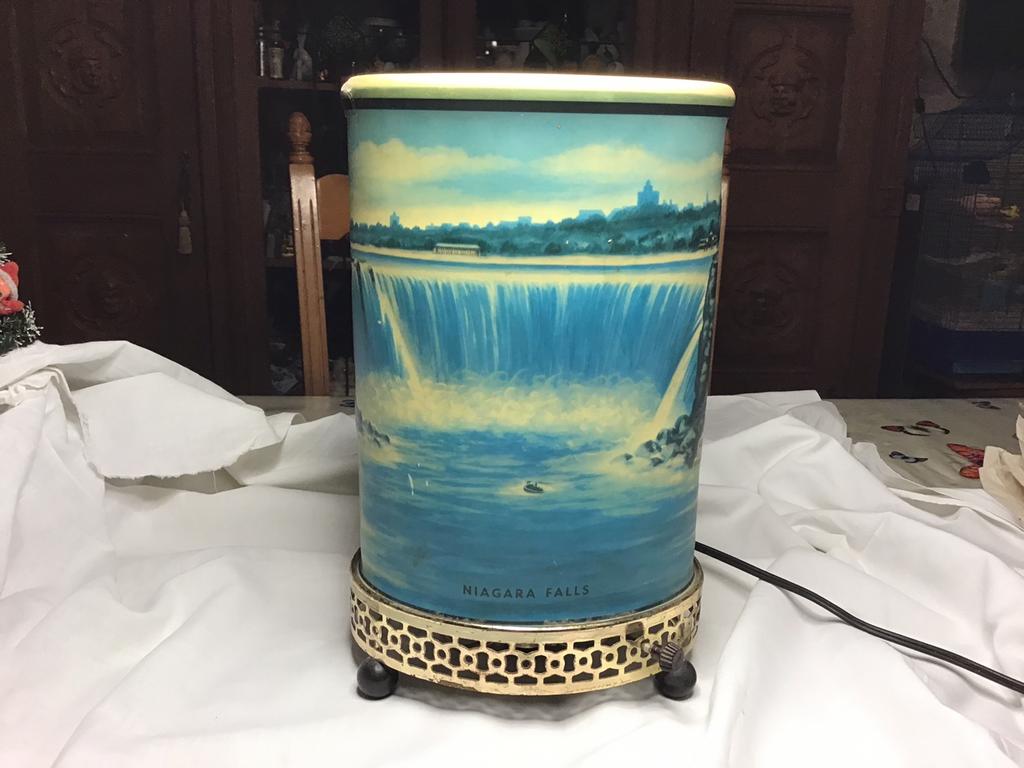 Lampe décorative datant de 1955 -très rare -Economiste corp., Gebruikt