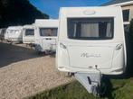 Caravan Caravelair 330 lichtgewicht met luifel, Vast bed, Bedrijf, Treinzit, Tot en met 3