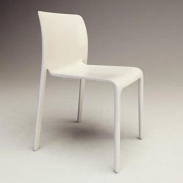 stoelen en barkrukken