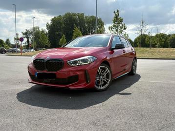 Bmw m135i f40 2.0 306pk, Auto's, Automaat, 1 Reeks, Alcantara, Vierwielaandrijving
