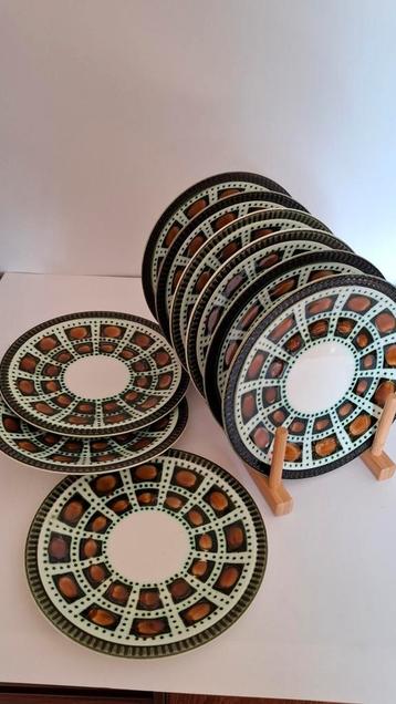 Assiettes à dessert Boch bernadette 9 pièces, Enlèvement ou Envoi, Comme neuf