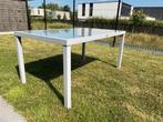 Tuintafel, Ophalen, Zo goed als nieuw