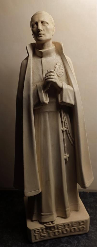 Statue religieuse ancienne en plâtre du frère Isidoor, Antiquités & Art, Antiquités | Objets religieux, Enlèvement ou Envoi