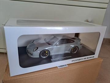 Porsche 911 997 Sport Klassieke Porsche Museum 1/18 GT Spiri beschikbaar voor biedingen
