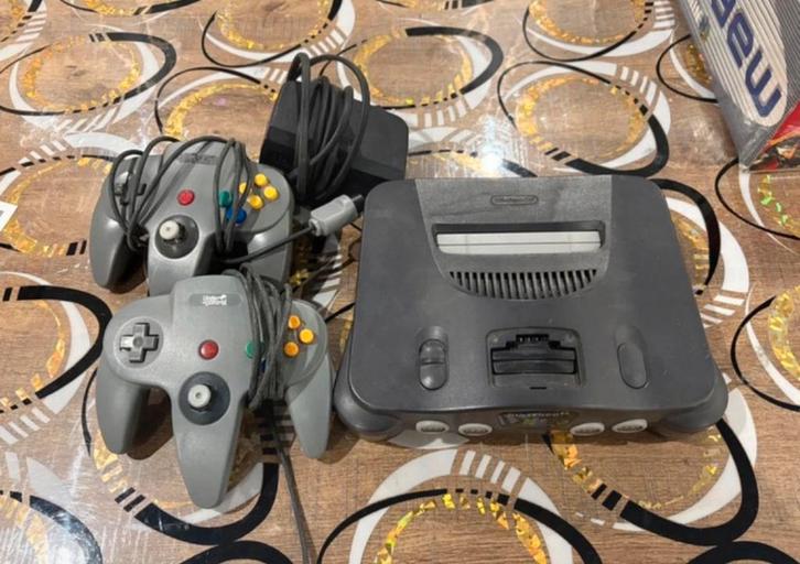 Console Nintendo, 64, Games en Spelcomputers, Spelcomputers | Nintendo 64, Zo goed als nieuw, Ophalen of Verzenden