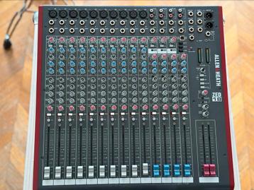 Allen & Heath ZED18 + Flightcase beschikbaar voor biedingen