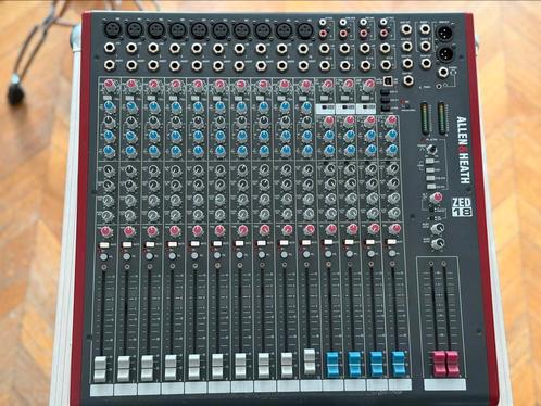 Allen & Heath ZED18 + Flightcase, Muziek en Instrumenten, Mengpanelen, Gebruikt, 10 tot 20 kanalen, Microfooningang, Ophalen