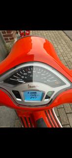 VESPA PRIMAVERA 50 (permis AM) 2021, Vélos & Vélomoteurs, Scooters | Vespa, Enlèvement, Comme neuf