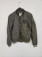 Groene bomberjack met patches - Maat 158, Enlèvement ou Envoi