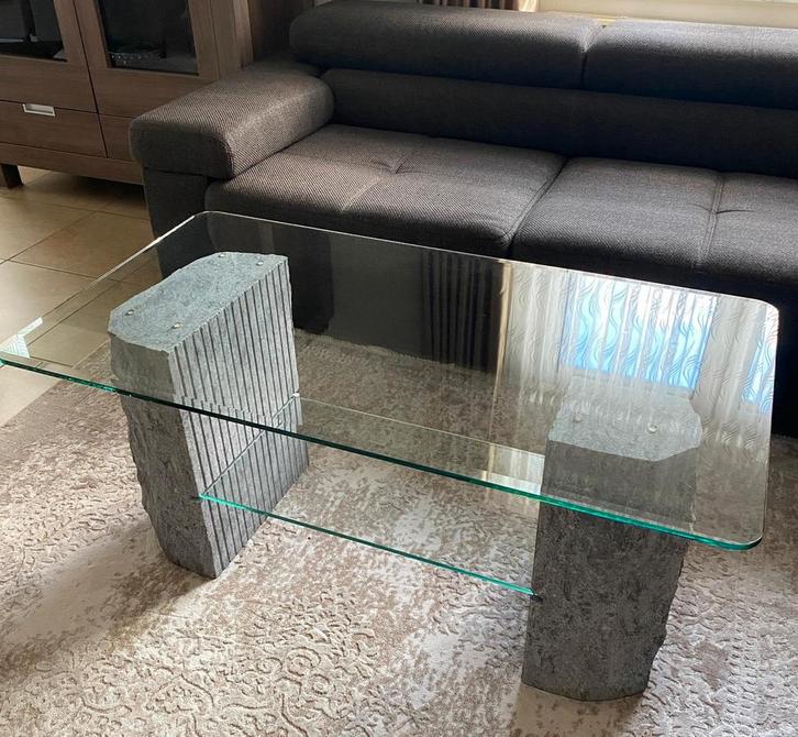 Unieke salontafel in massief arduin, Huis en Inrichting, Tafels | Salontafels, Rechthoekig, Glas, Ophalen