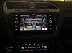 Volkswagen Tiguan 3x R-LINE * IQ LED * PLUG IN HYBRIDE * CAR, Auto's, Gebruikt, 4 cilinders, Alcantara, Wit
