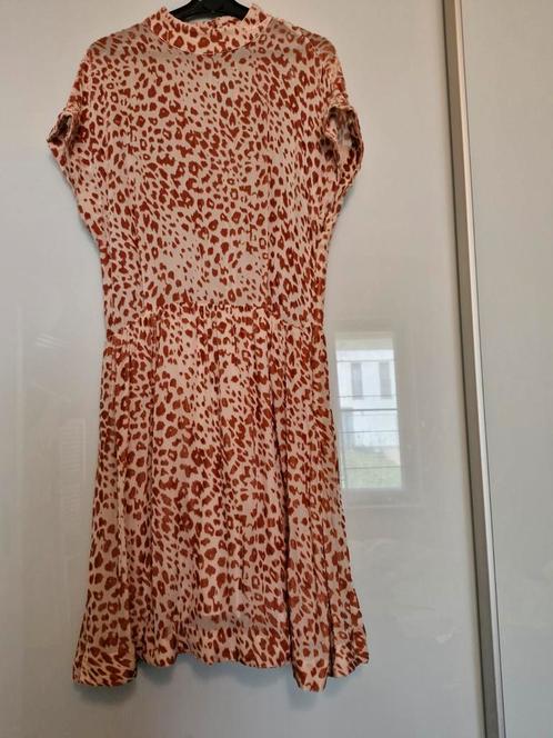 Kleedje Second Femalle (XS), Kleding | Dames, Jurken, Zo goed als nieuw, Maat 34 (XS) of kleiner, Ophalen of Verzenden