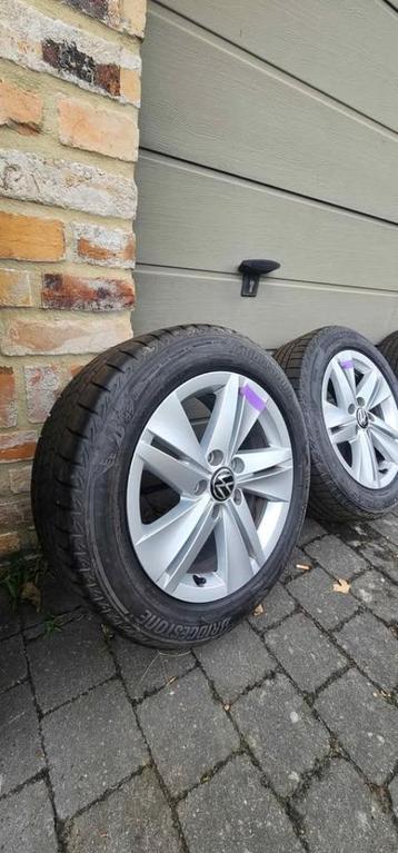 Originele Volkswagen velgen 5112 beschikbaar voor biedingen