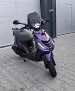 Piaggio Zip 4T Scooter Glans Paars FULL LED (B-KLASSE), Fietsen en Brommers, Overige modellen, Ophalen of Verzenden, Benzine, 50 cc