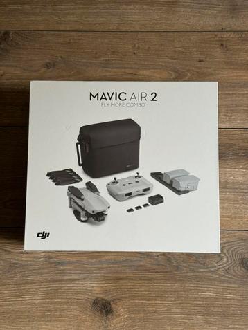 Dji mavic air 2 fly more combo. Nieuw in de doos, Audio, Tv en Foto, Drones, Ophalen of Verzenden, Nieuw