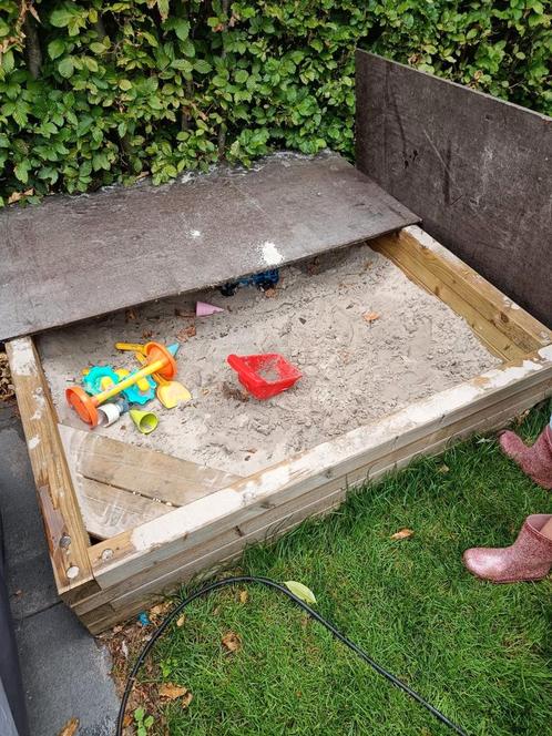 Vierkante zandbak van stevig hout, Kinderen en Baby's, Speelgoed | Buiten | Zandbakken, Gebruikt, Ophalen