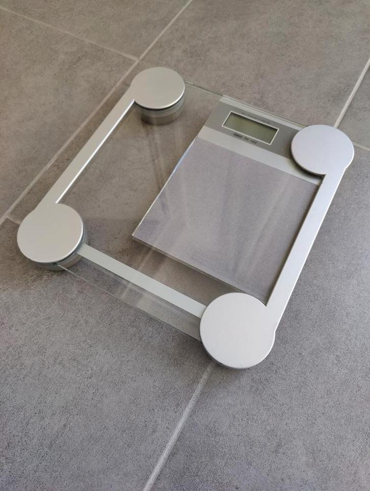 Weegschaal, Elektronische apparatuur, Weegschalen, Gebruikt, Ophalen