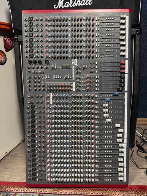 Allen & Heat ZED 428 Live/Studio Mixer, Muziek en Instrumenten, Mengpanelen, Gebruikt, 20 kanalen of meer, Microfooningang, Ophalen