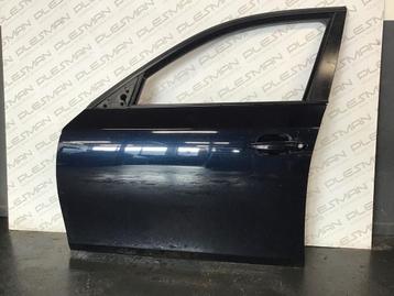 Deur linksvoor 416/9 carbonschwarz metallic BMW E60 beschikbaar voor biedingen