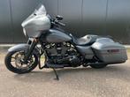 Harley Davidson FLHXS Street glide ST Style, 1500km, Motoren, Motoren | Harley-Davidson, Particulier, ABS